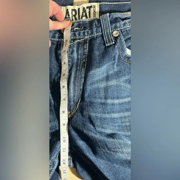 Ariat Men's Darkwash Lowrise M4 Jeans *LIKE NEW* - Picture 15 of 16